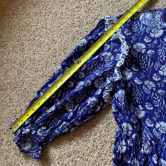 Universal Thread Floral Peasant Blouse Cottegecore Prairie Blue White Ruffle - Picture 5 of 8